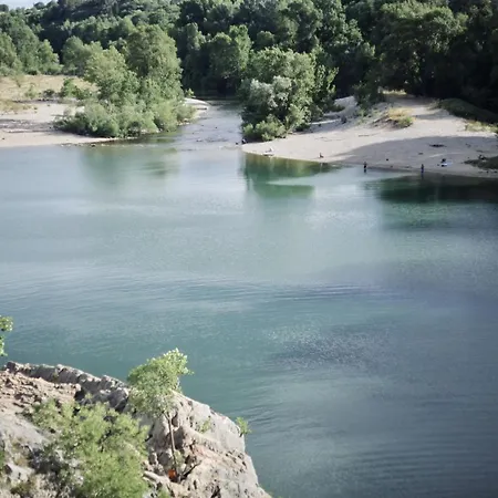 Le Diablotin Hostel *