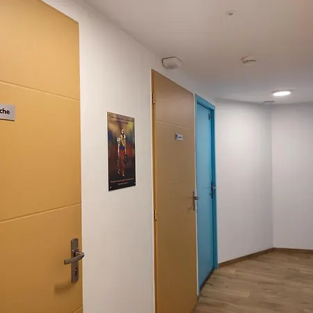 Le Diablotin Hostel *