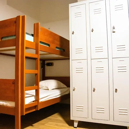 Le Diablotin Hostel