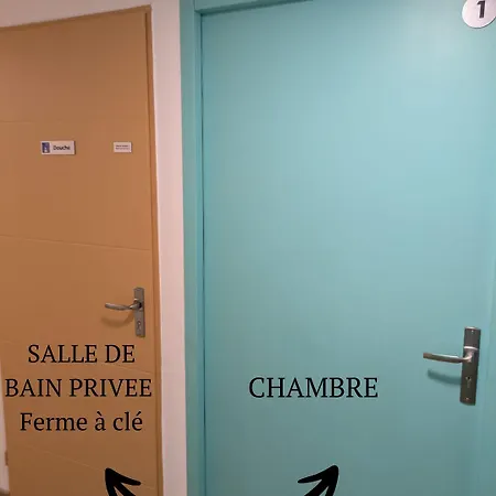 Hostel Le Diablotin Saint-Jean-de-Fos