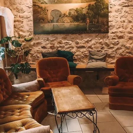 Le Diablotin Hostel Saint-Jean-de-Fos